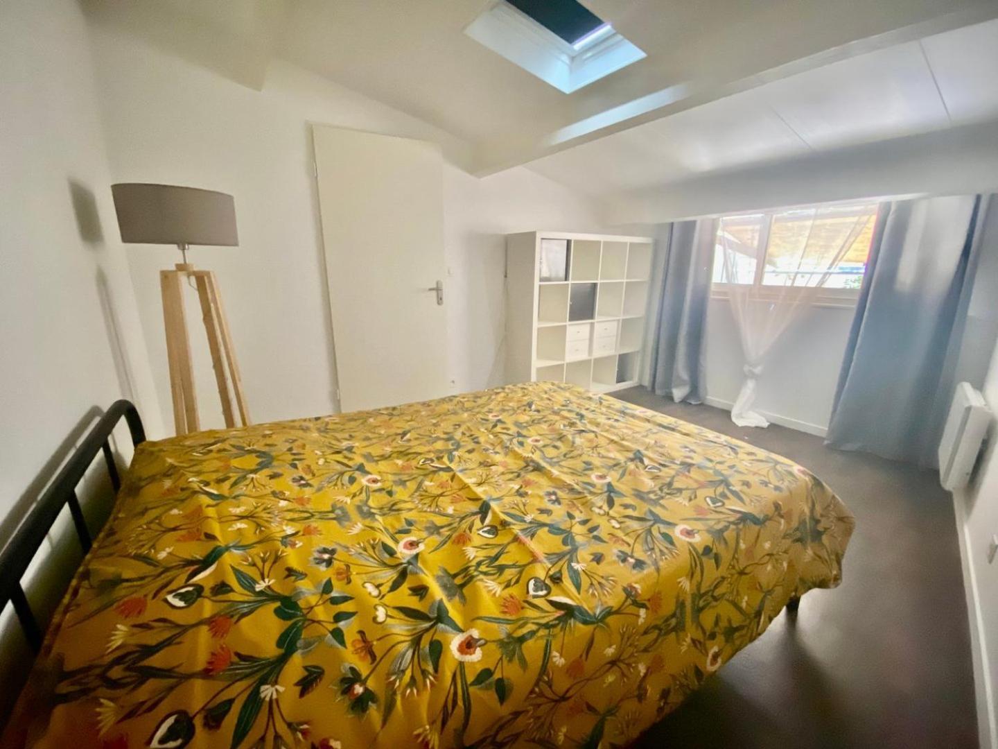 Apartamento Le Carnot: City Centre With Parking Space Poitiers Exterior foto
